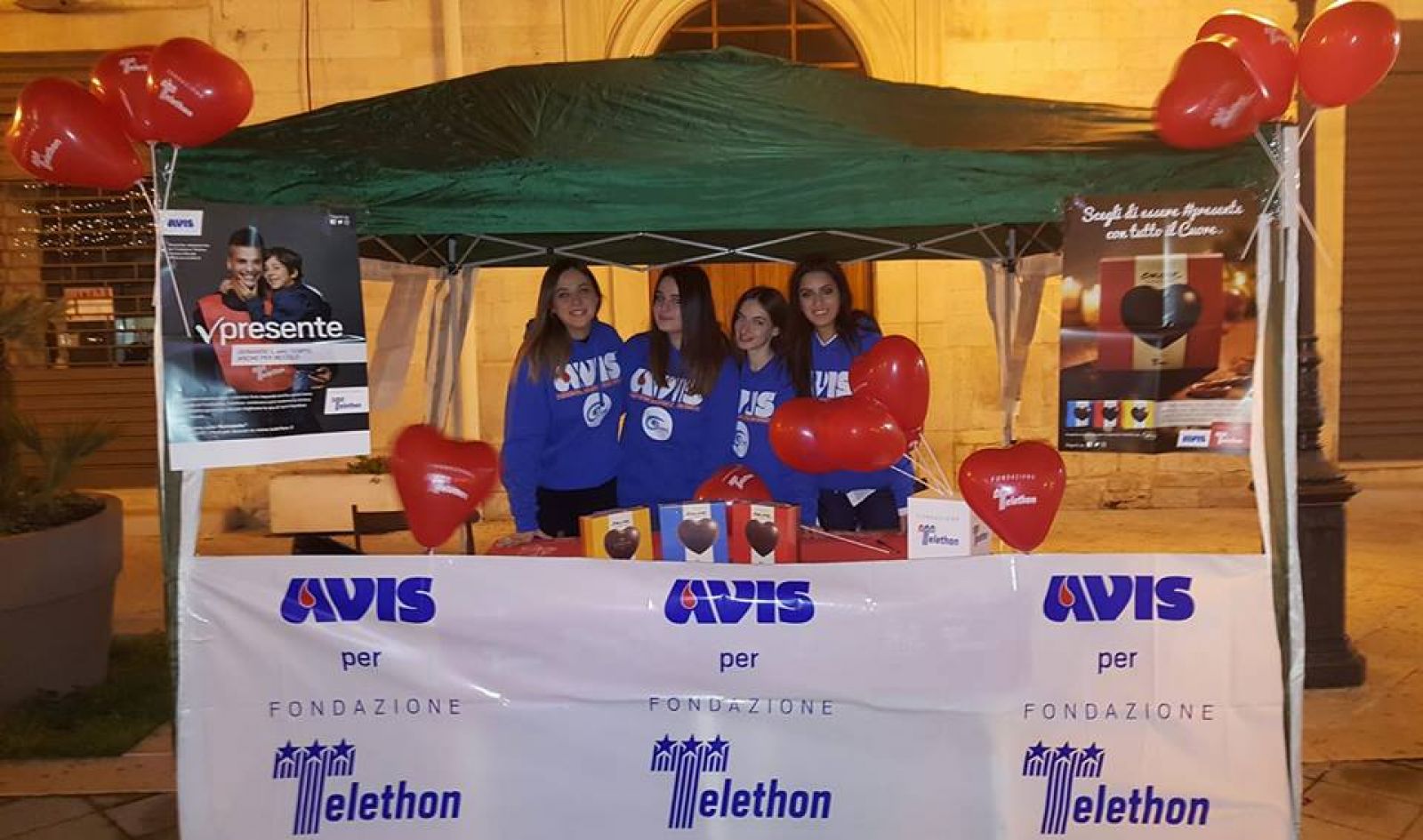 Avis per Telethon - via Duomo/ piazza Abbazia