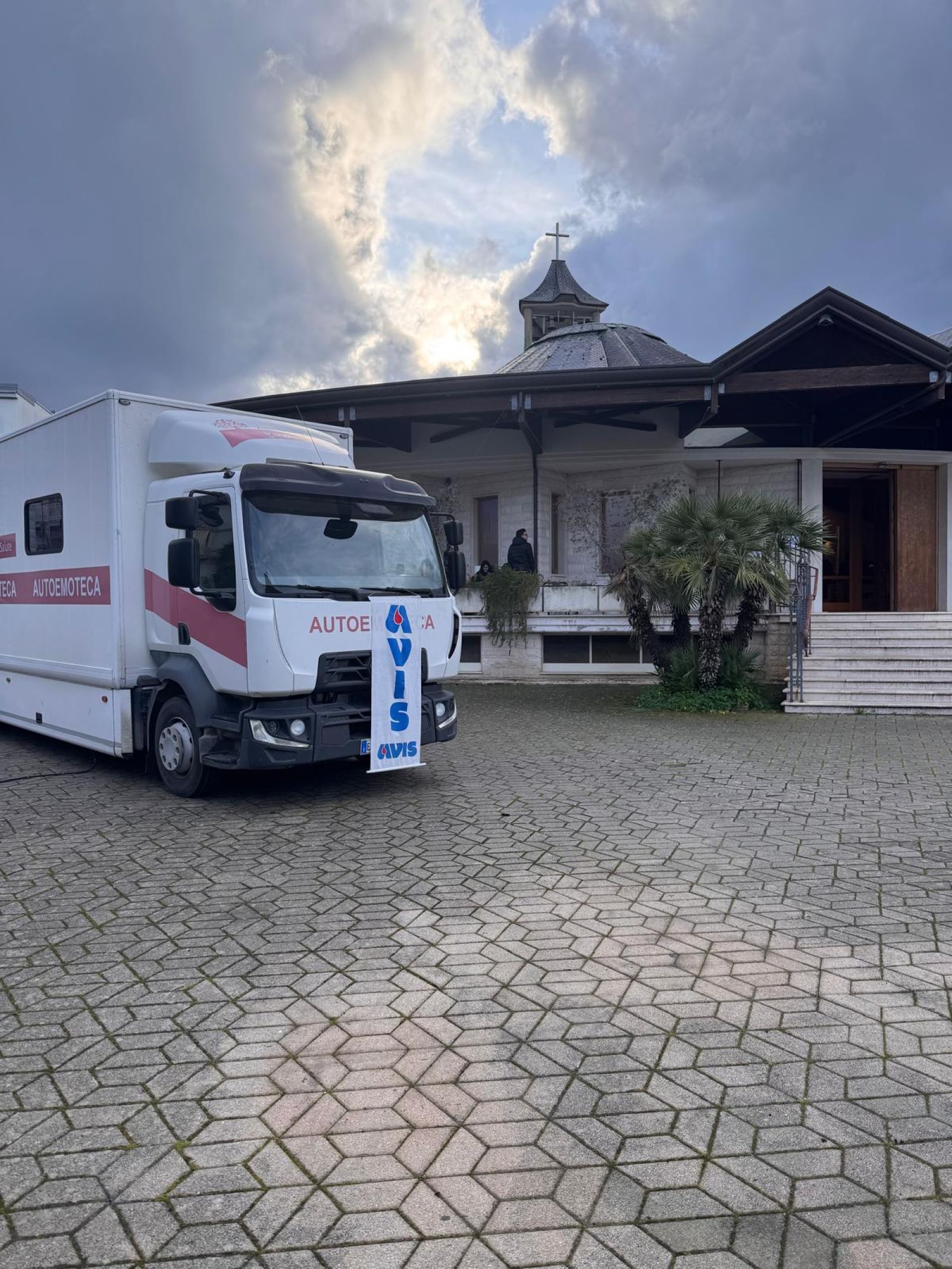 DONAZIONE IN AUTOEMOTECA A SAN GERARDO
